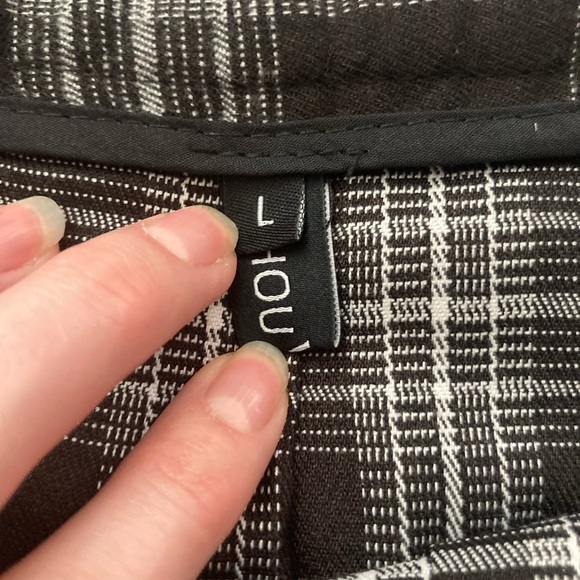 Punk Schoolgirl Plaid Skirt Size Large - Picture 3 of 3